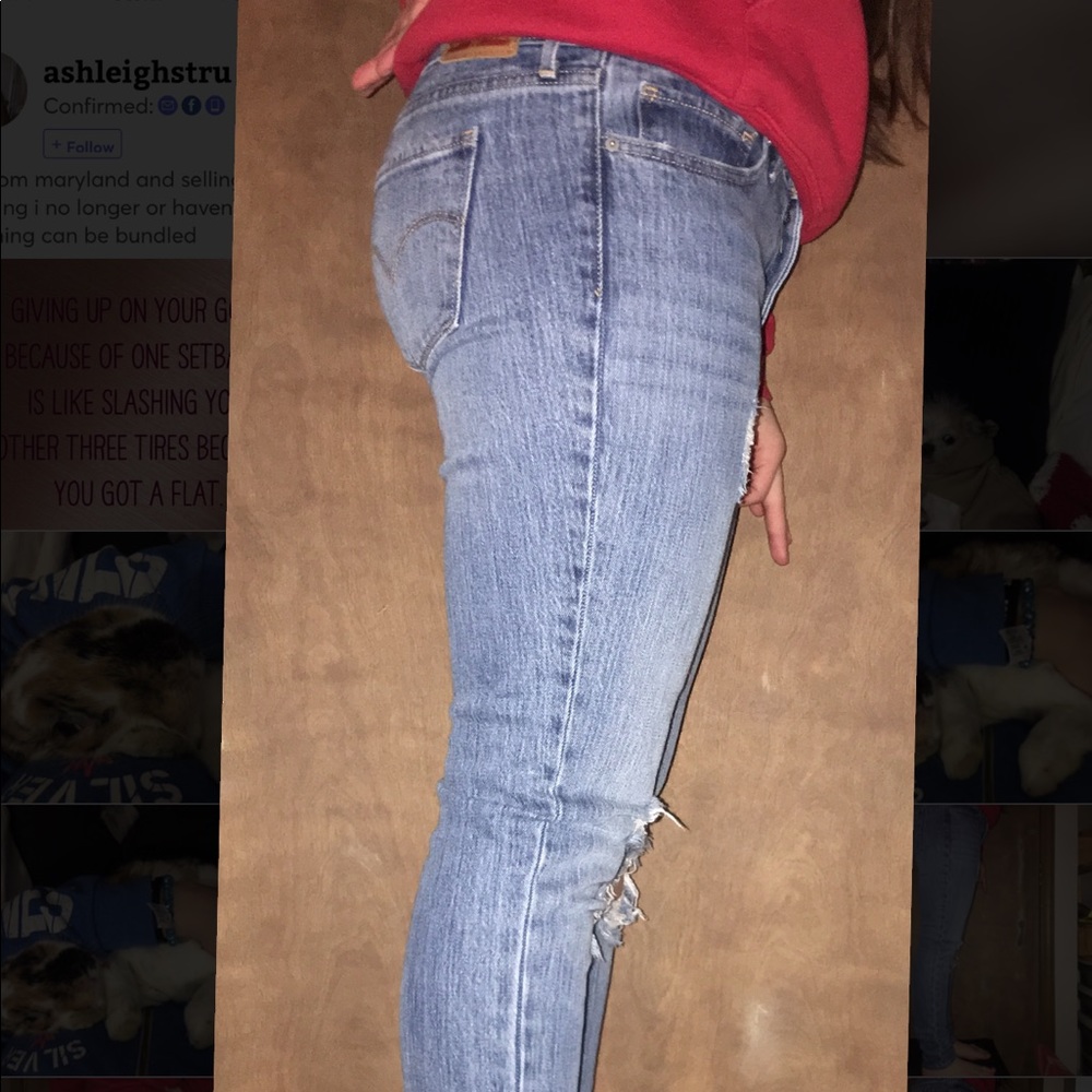 Levi’s - Picture 3 of 7